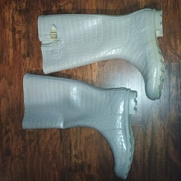 Cloud Walker Rain Boots - Picture 1 of 6